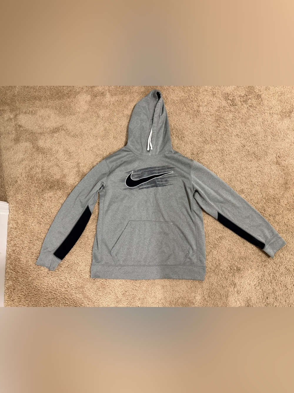 Nike Men’s Gray Hoodie with Black Swoosh